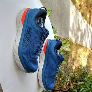 HOKA One One Mens 10.5 Running shoes